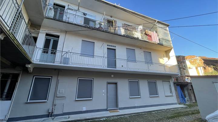 Ampio 2 locali ristrutturato!